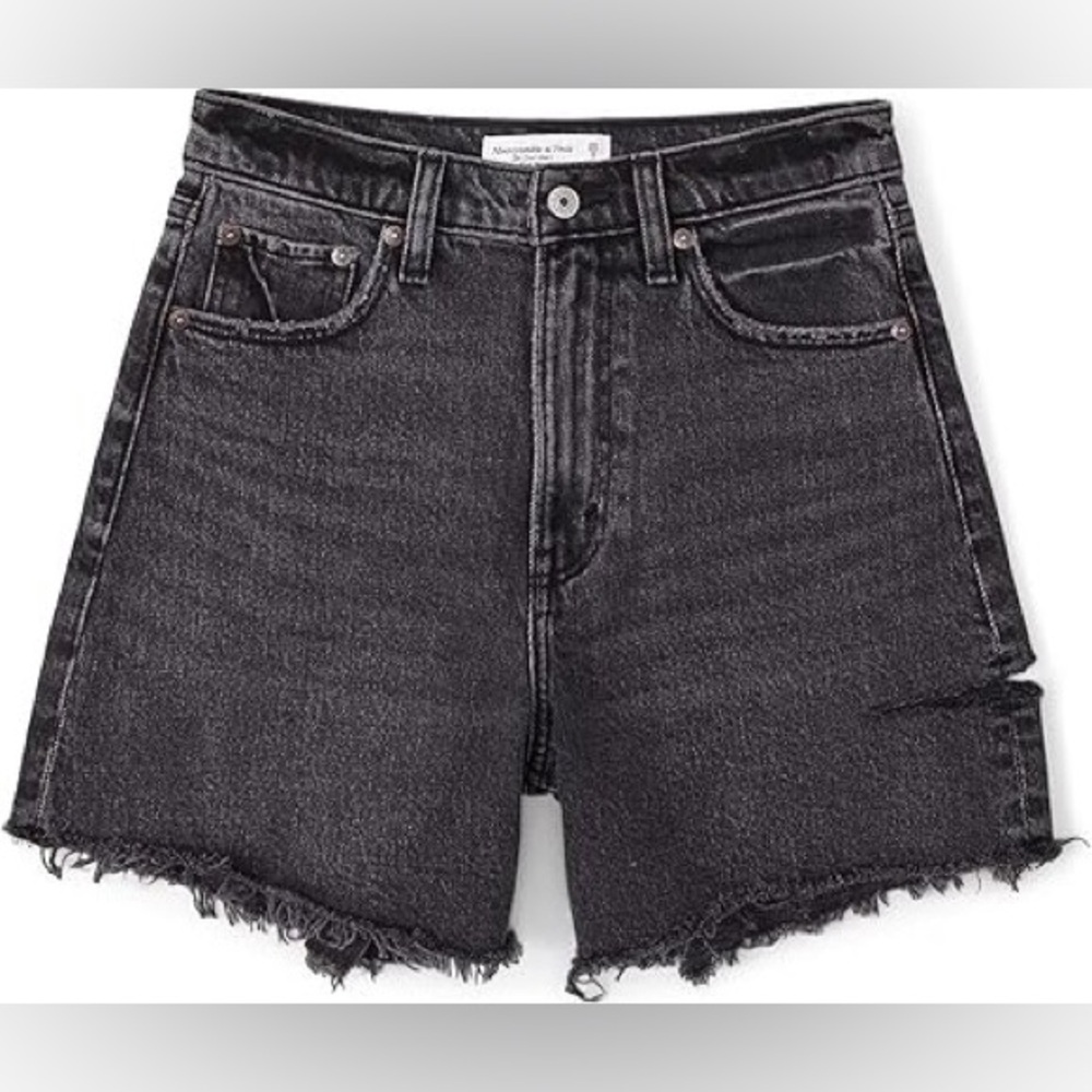 Abercrombie & Fitch High Rise Dad Short in Black Jean